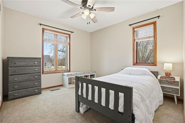 3910 Carter Drive, Smithville, MO 64089