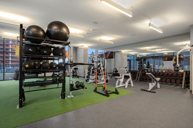 1212 Demonbreun St Apt 2801, Nashville, TN 37203