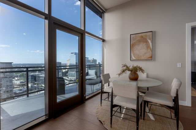 1212 Demonbreun St Apt 2801, Nashville, TN 37203