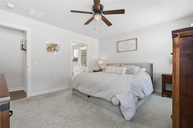 412 SPRUCE LANE, Houston, PA 15342