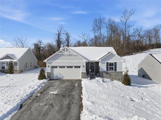 412 SPRUCE LANE, Houston, PA 15342