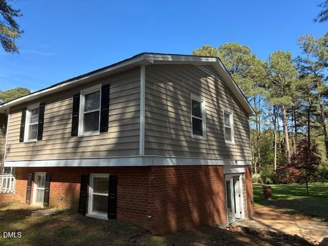 8325 Bells Lake Road, Apex, NC 27539