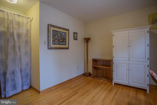 734 WALDEN RD, Hedgesville, WV 25427