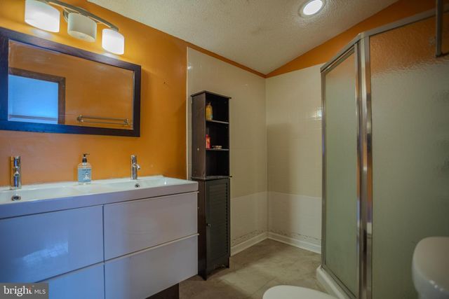 734 WALDEN RD, Hedgesville, WV 25427