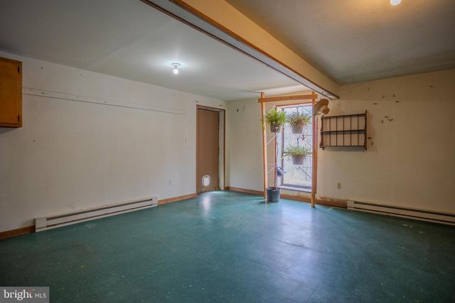 734 WALDEN RD, Hedgesville, WV 25427