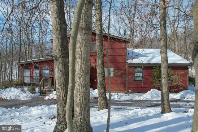 734 WALDEN RD, Hedgesville, WV 25427
