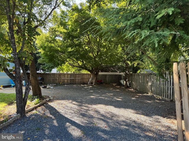 219 SOUTH BLVD, Salisbury, MD 21801