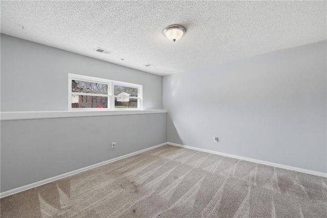 18310 E 18th Street N, Independence, MO 64058