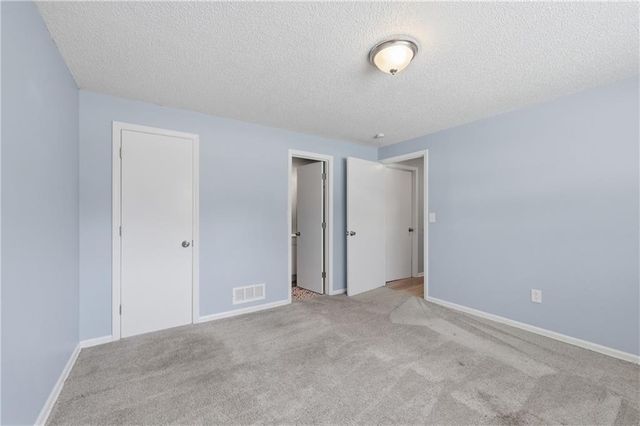 18310 E 18th Street N, Independence, MO 64058