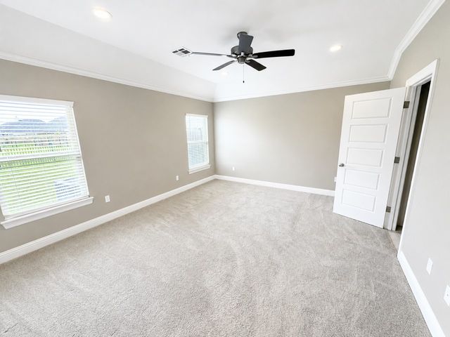 4195 Grassy Lake Drive, Bossier City, LA 71111
