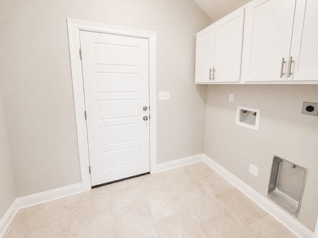4195 Grassy Lake Drive, Bossier City, LA 71111