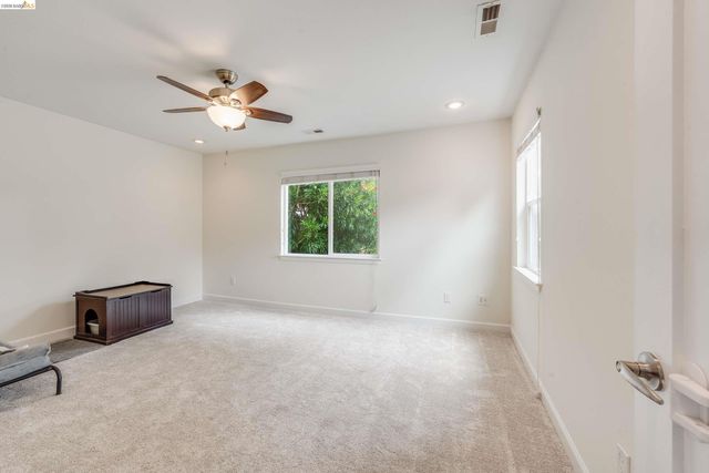 1894 Granada Dr, Concord, CA 94519
