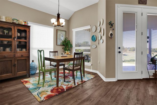 627 Bois D Arc Street, Whitesboro, TX 76273