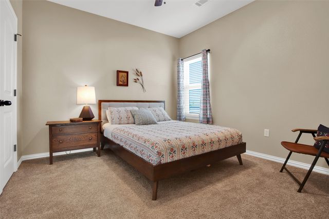 627 Bois D Arc Street, Whitesboro, TX 76273