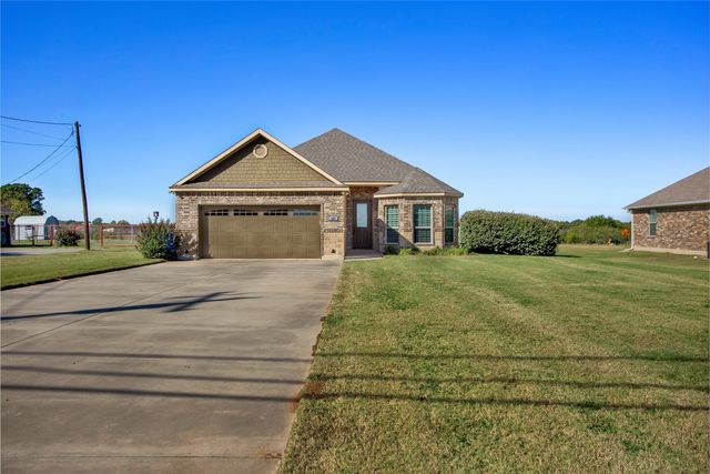 627 Bois D Arc Street, Whitesboro, TX 76273