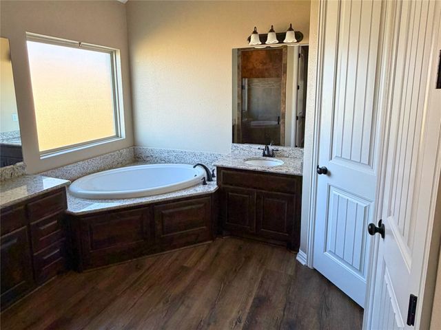 627 Bois D Arc Street, Whitesboro, TX 76273