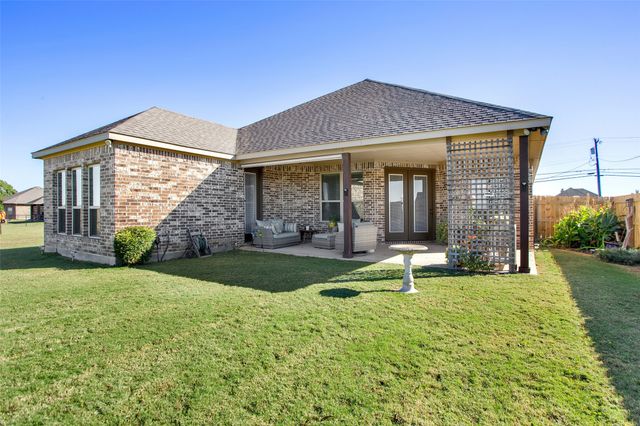 627 Bois D Arc Street, Whitesboro, TX 76273