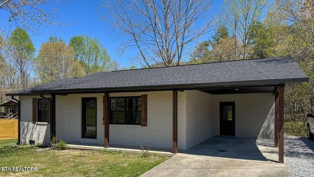 2315 Pine Grove Rd, Winfield, TN 37892