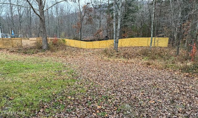 2315 Pine Grove Rd, Winfield, TN 37892