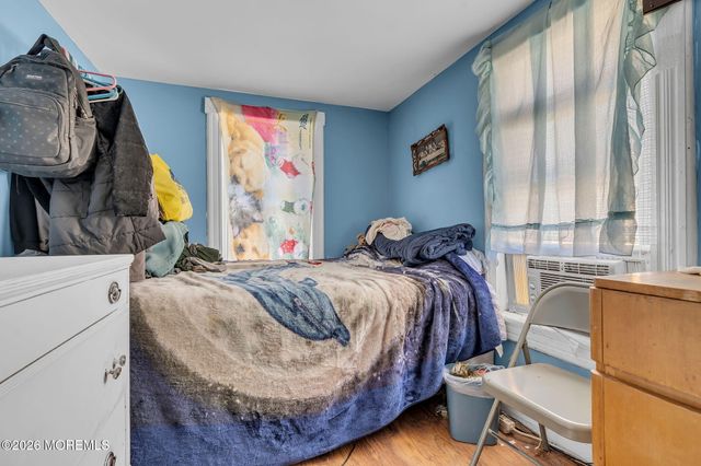 19 Bowne Avenue, Freehold, NJ 07728