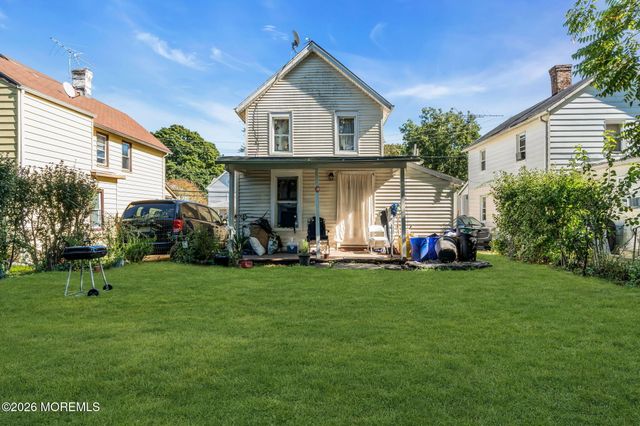19 Bowne Avenue, Freehold, NJ 07728