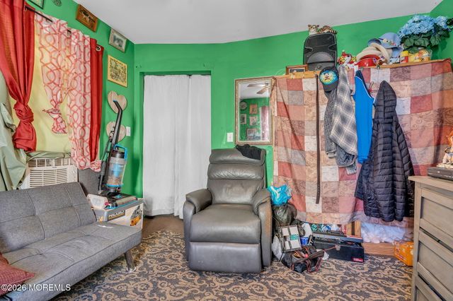 19 Bowne Avenue, Freehold, NJ 07728