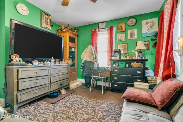 19 Bowne Avenue, Freehold, NJ 07728