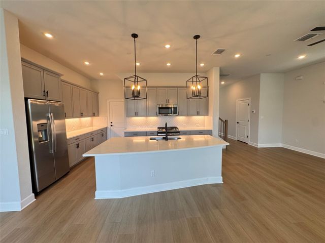 3000 Chisholm Trail RD 63, Round Rock, TX 78681