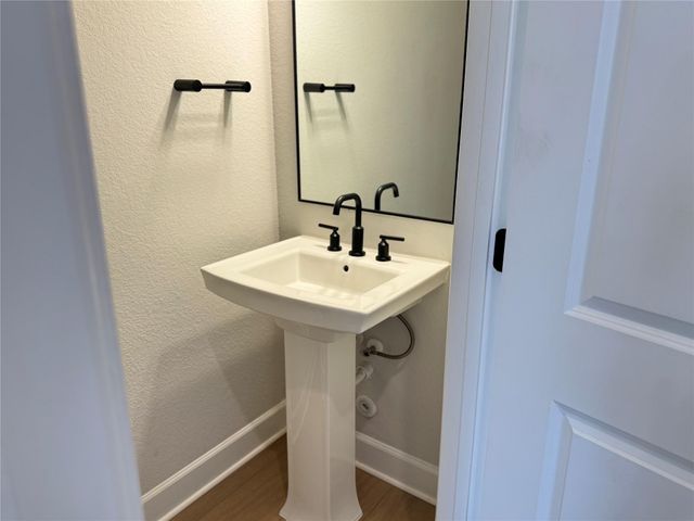3000 Chisholm Trail RD 63, Round Rock, TX 78681