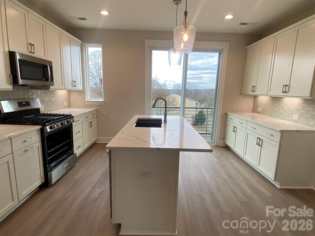 942 Callahan Street EQX1772, Charlotte, NC 28206