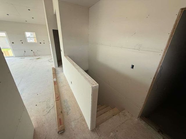 5067 N Toben Ct., Bel Aire, KS 67226