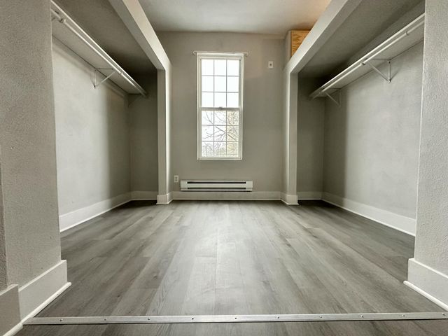 1336 Portage Street, Kalamazoo, MI 49001
