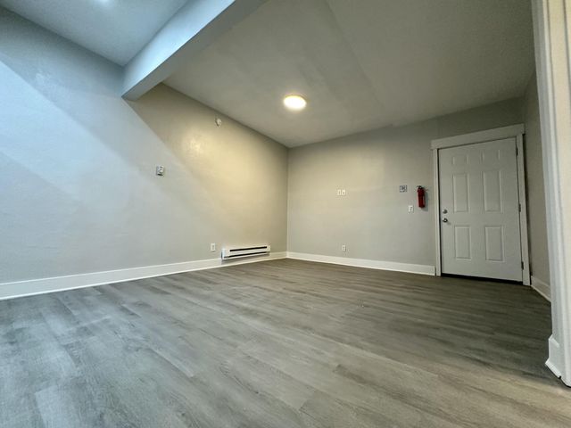 1336 Portage Street, Kalamazoo, MI 49001