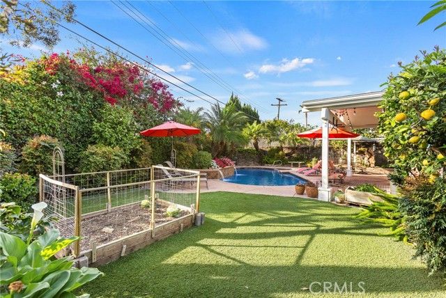 3165 Bermuda Drive, Costa Mesa, CA 92626