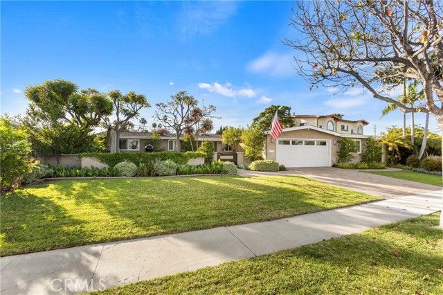 3165 Bermuda Drive, Costa Mesa, CA 92626
