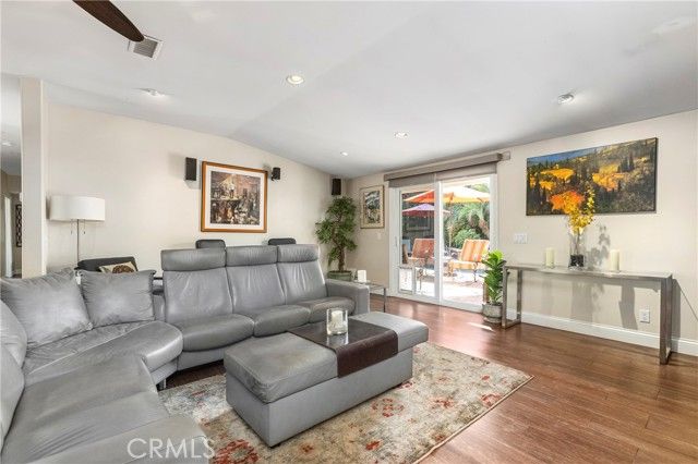 3165 Bermuda Drive, Costa Mesa, CA 92626