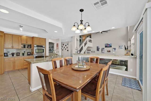 3905 Larkcrest Street, Las Vegas, NV 89129
