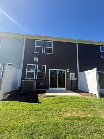 210 Parker Lane, Mebane, NC 27302