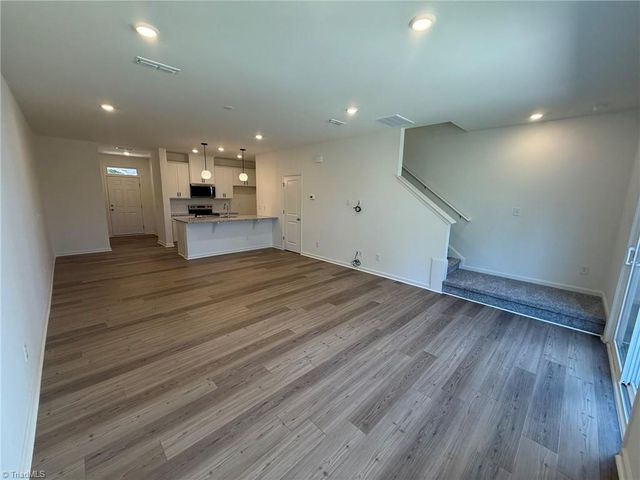 210 Parker Lane, Mebane, NC 27302