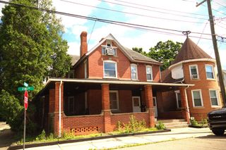 426 E 2nd Ave. AVENUE, Tarentum, PA 15084