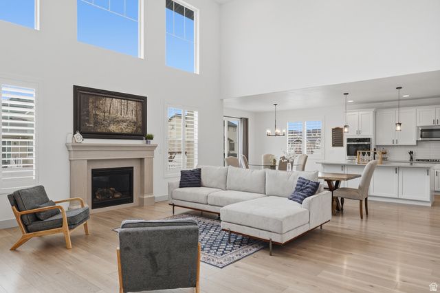 1448 E ERICKSON KNOLL LN, Eagle Mountain, UT 84005