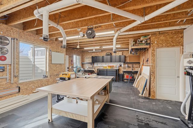 1448 E ERICKSON KNOLL LN, Eagle Mountain, UT 84005