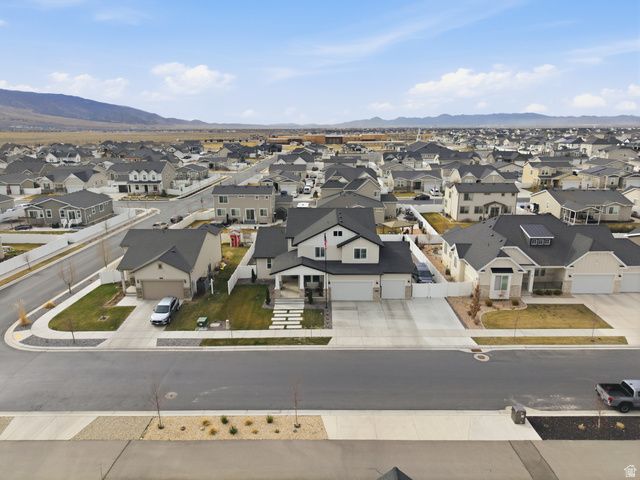 1448 E ERICKSON KNOLL LN, Eagle Mountain, UT 84005