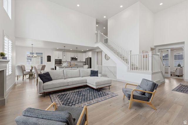 1448 E ERICKSON KNOLL LN, Eagle Mountain, UT 84005