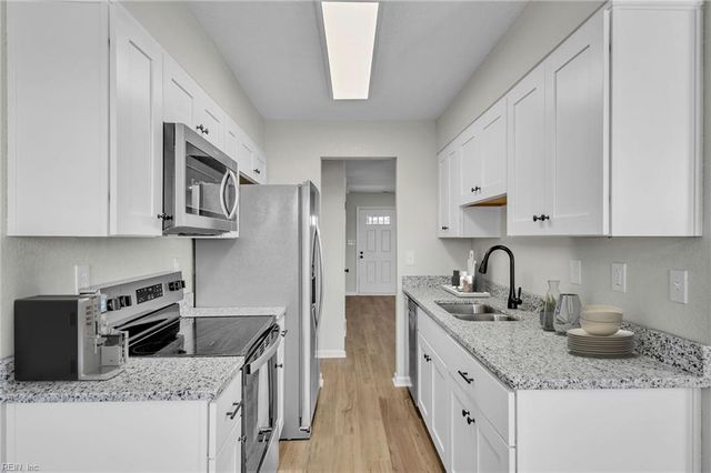 3224 Creekside DR, Virginia Beach, VA 23453