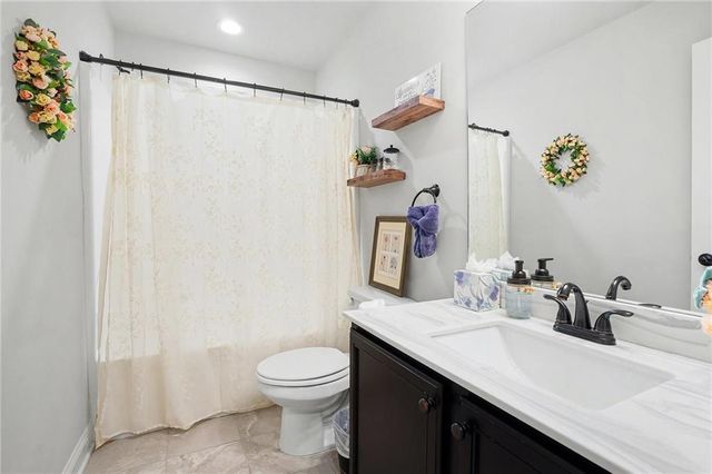 1835 Hidden Creek Drive, Hoschton, GA 30548