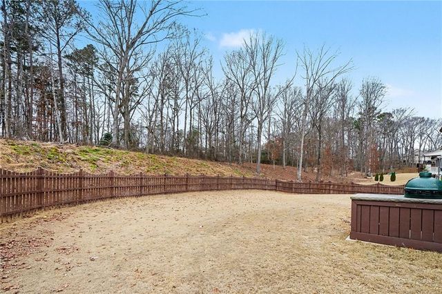 1835 Hidden Creek Drive, Hoschton, GA 30548