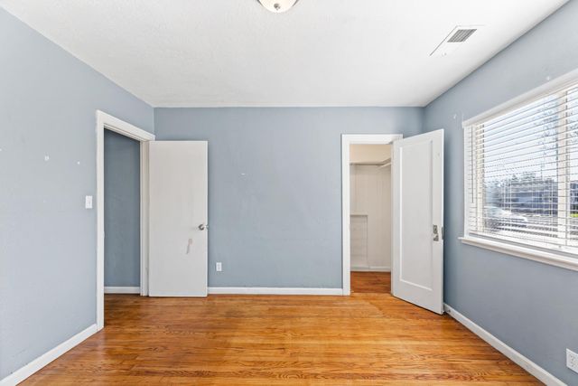 1743 Country Club Blvd, Stockton, CA 95204