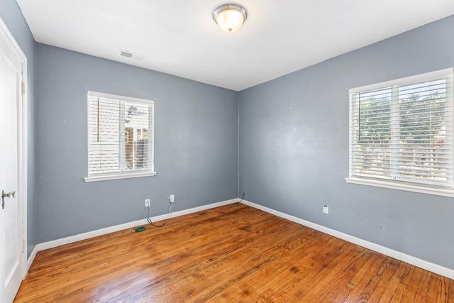 1743 Country Club Blvd, Stockton, CA 95204