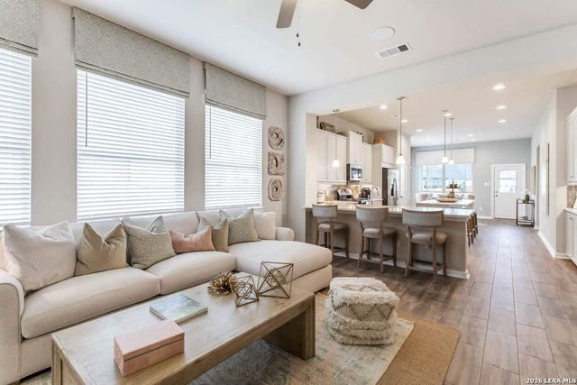 260 ALPINE LKS, New Braunfels, TX 78130